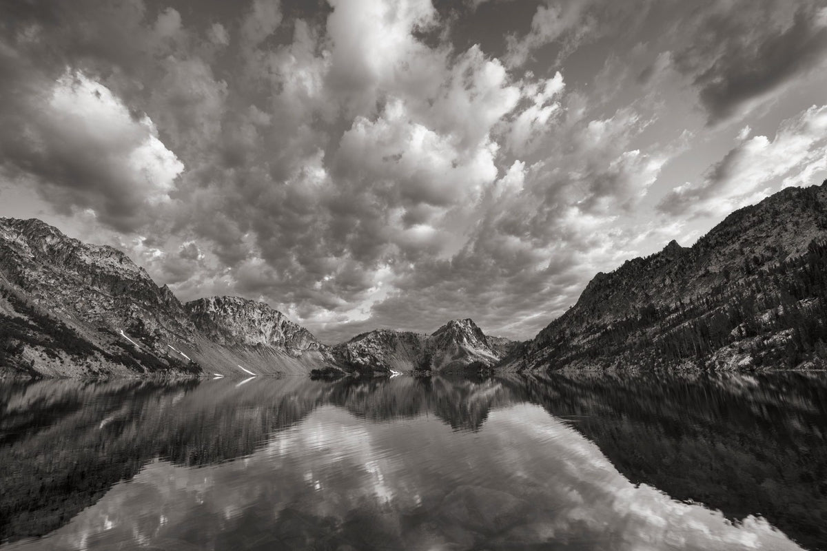 Sawtooth Lake Mural Wallpaper - pure wallpaper artwork