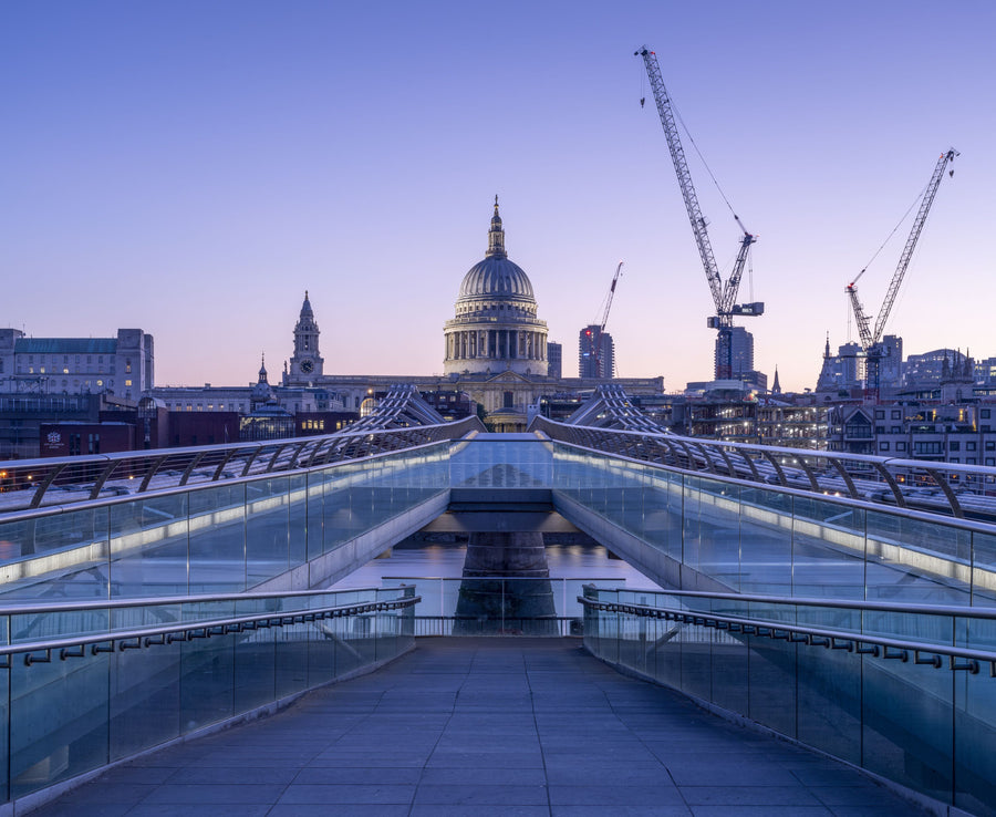 Millennium Bridge and Saint Paul´s Cathedral Mural Wallpaper