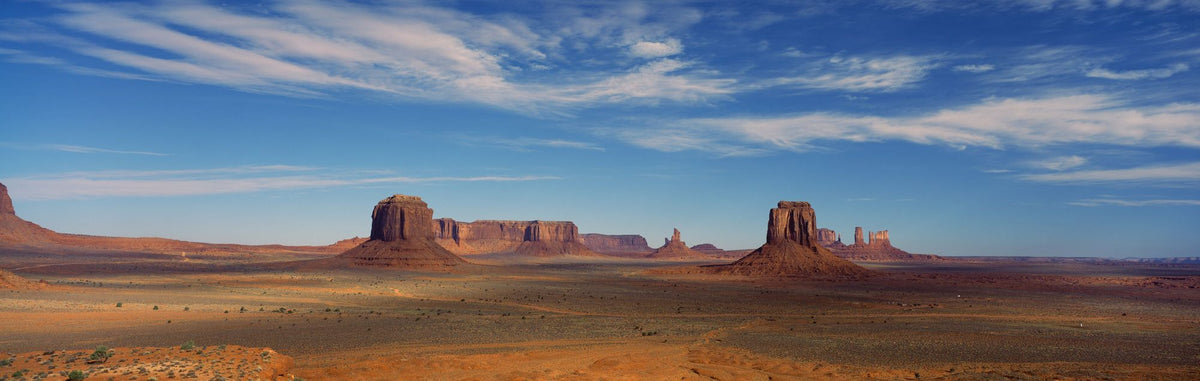 Monument Valley Majesty, Mural Wallpaper - pure wallpaper artwork
