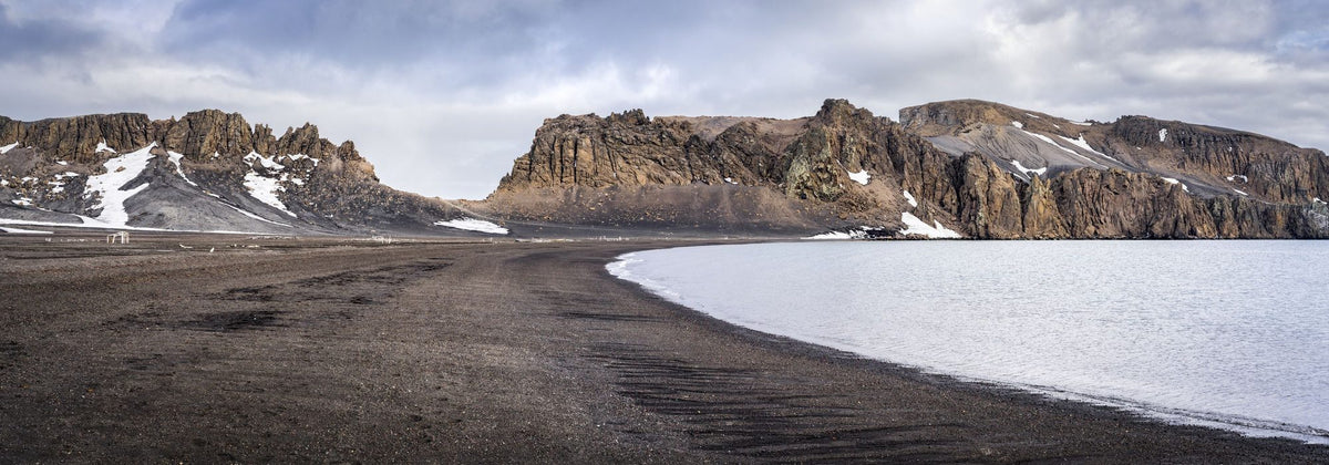 Deception Island Mural Wallpaper - pure wallpaper artwork