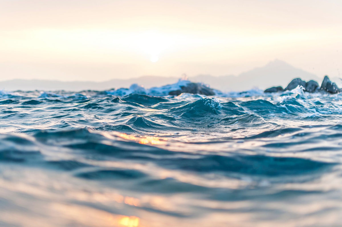 Ocean Waves Mural Wallpaper - pure wallpaper artwork