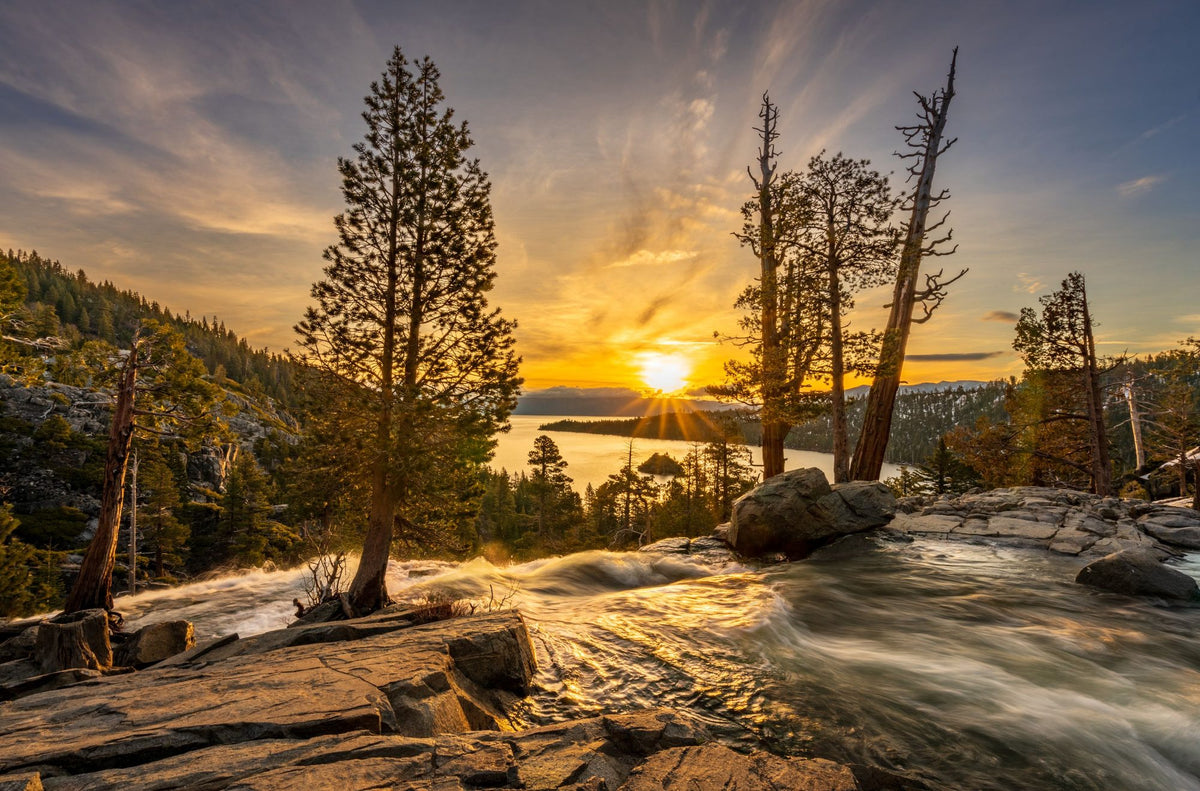 Snow Melting At Lake Tahoe Mural Wallpaper - pure wallpaper artwork