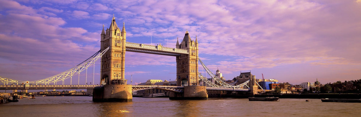 Twilight At Tower Bridge Mural Wallpaper - pure wallpaper artwork