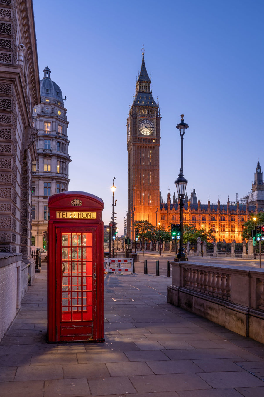 London Calling II Mural Wallpaper