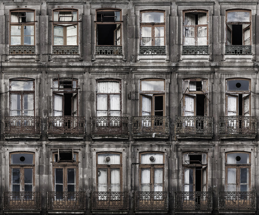 Perspective La Rue Mural Wallpaper