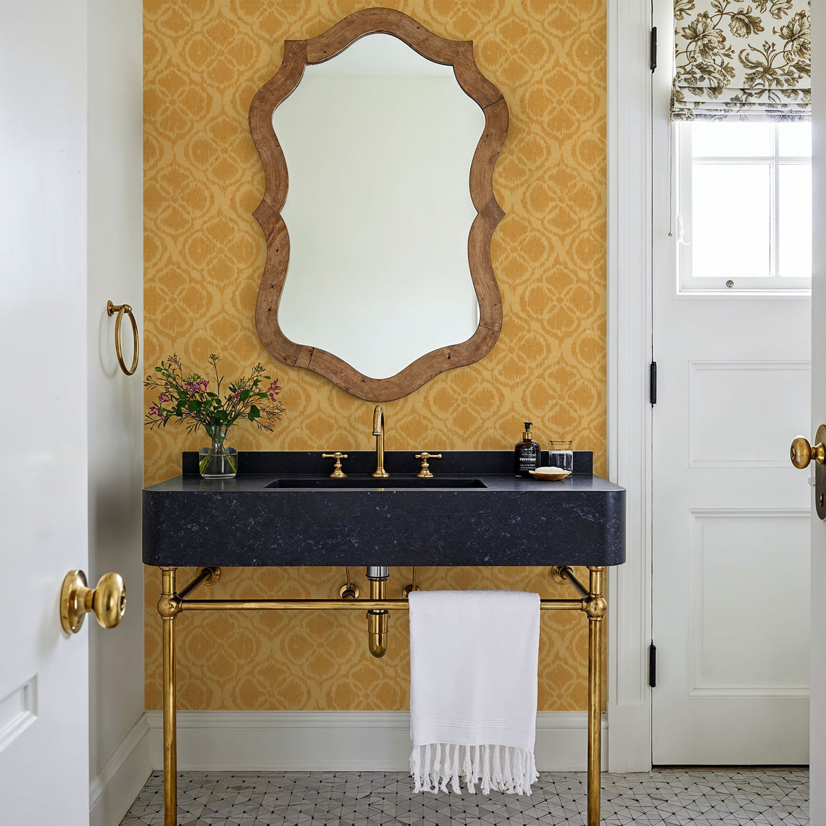 Harvest Slice Yellow Mural Wallpaper - room preview 02