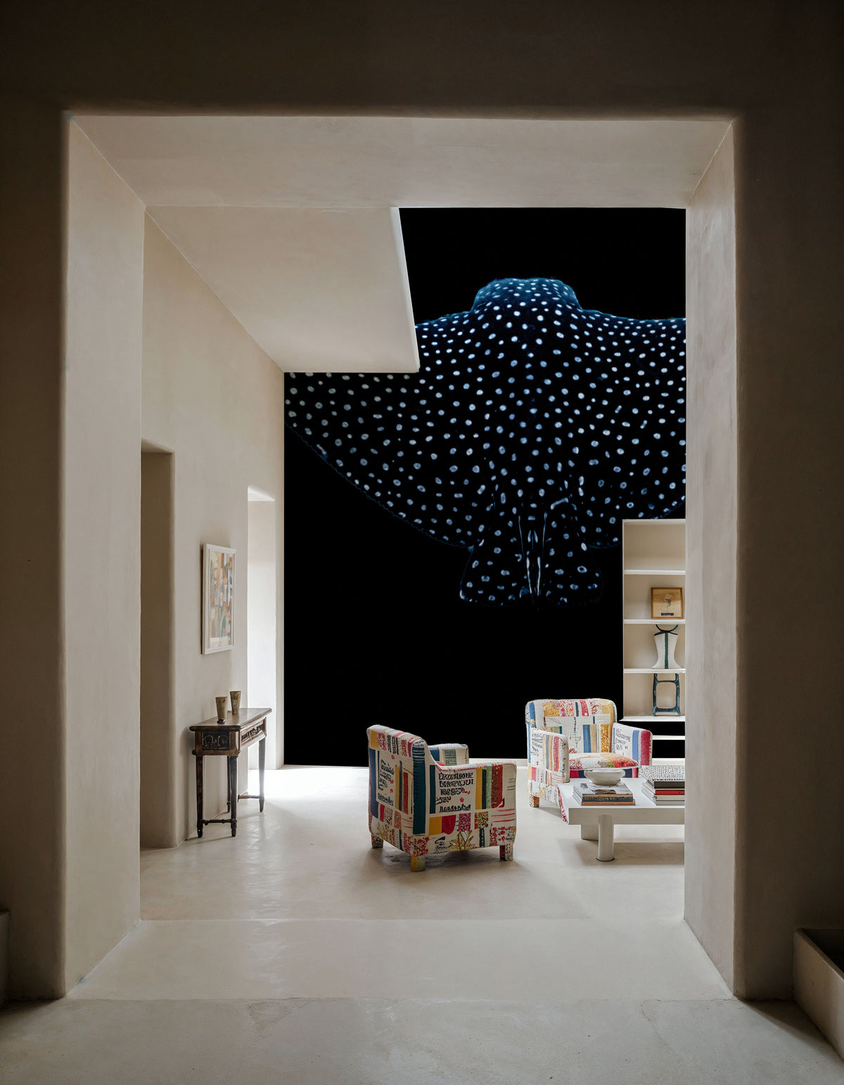 Eagle Ray Sway Mural Wallpaper - room preview 02