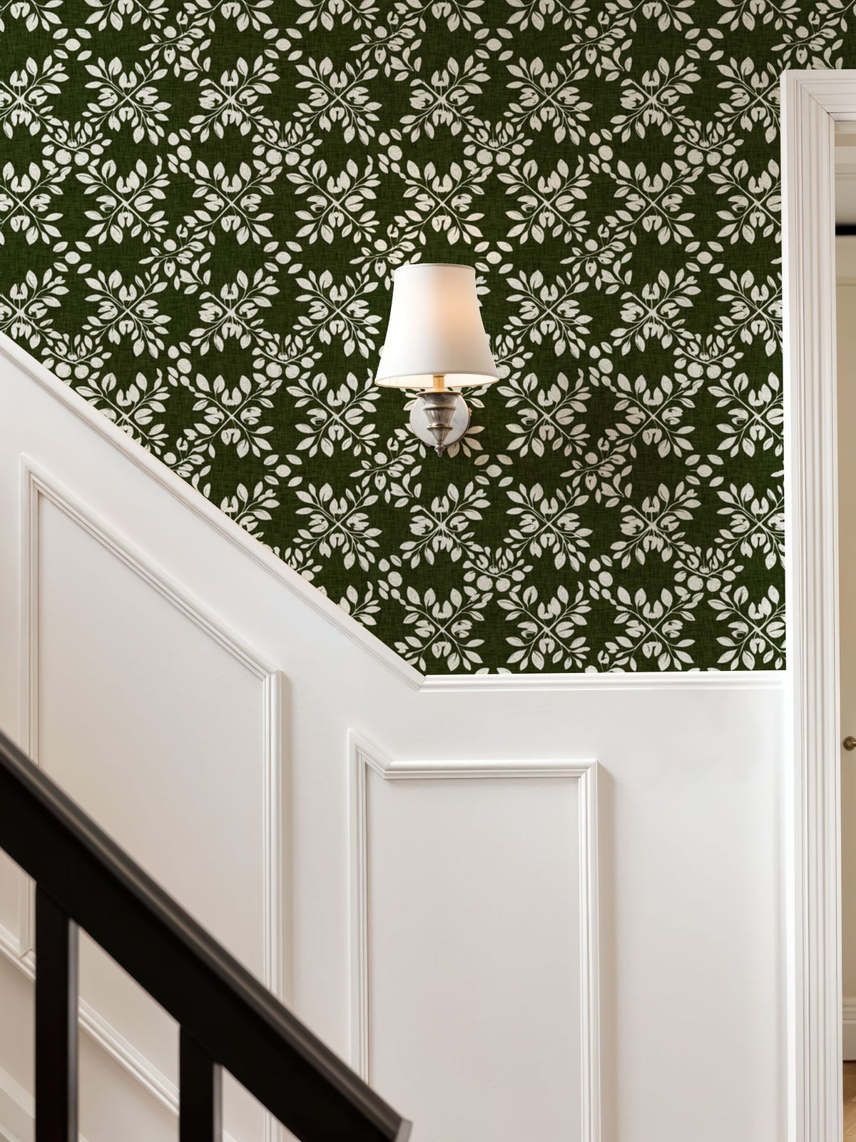 Trellis Leaves, Forest Green Mural Wallpaper - room preview 02