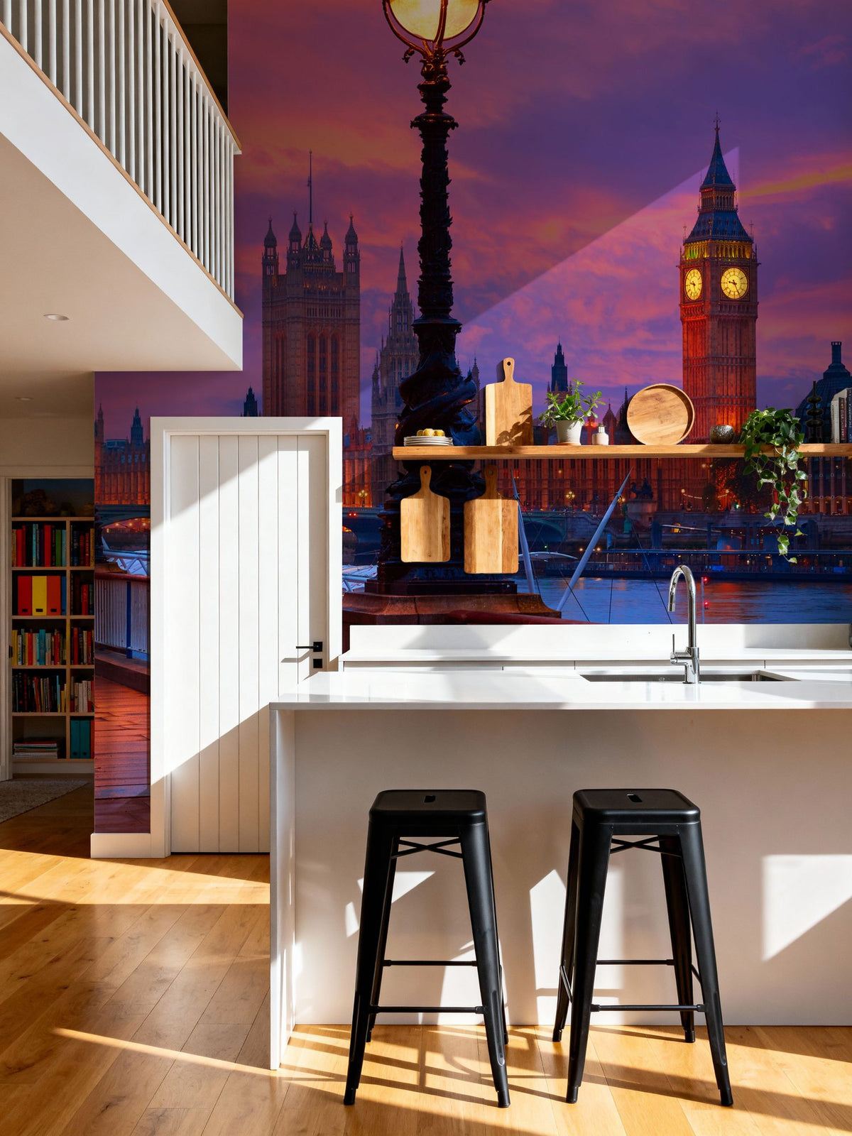 London Twilight Majesty Mural Wallpaper - room preview 02