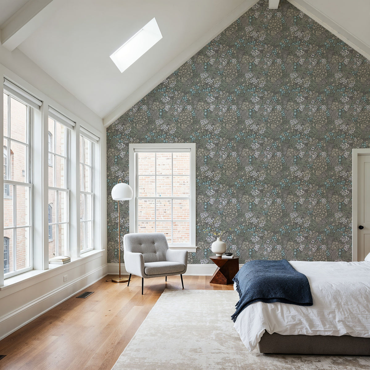 Floral Sparklers, Thyme Mural Wallpaper - room preview 02