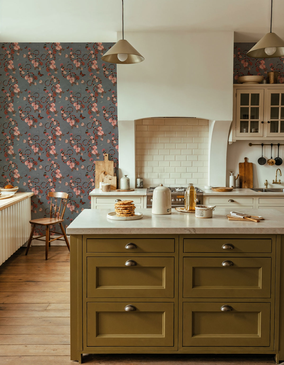 Milk Snakes & Blossoms Mural Wallpaper - room preview 02