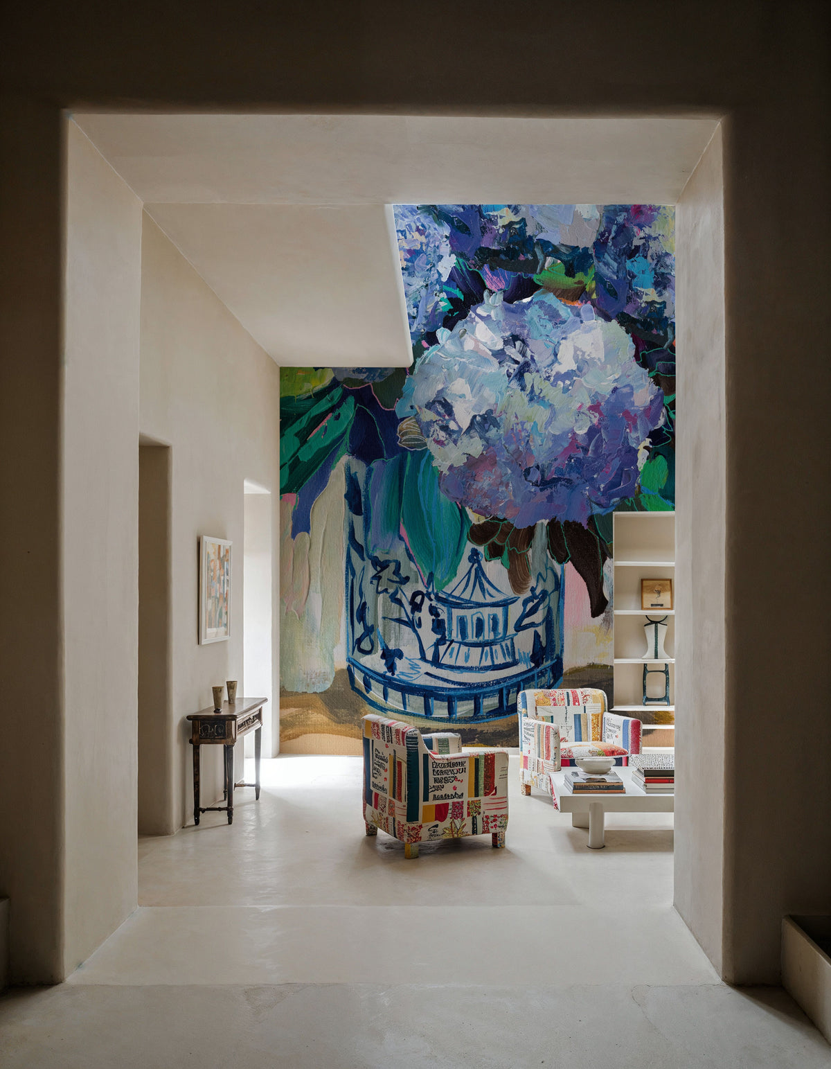 August Bloom Blue Hydrangea Mural Wallpaper - room preview 02
