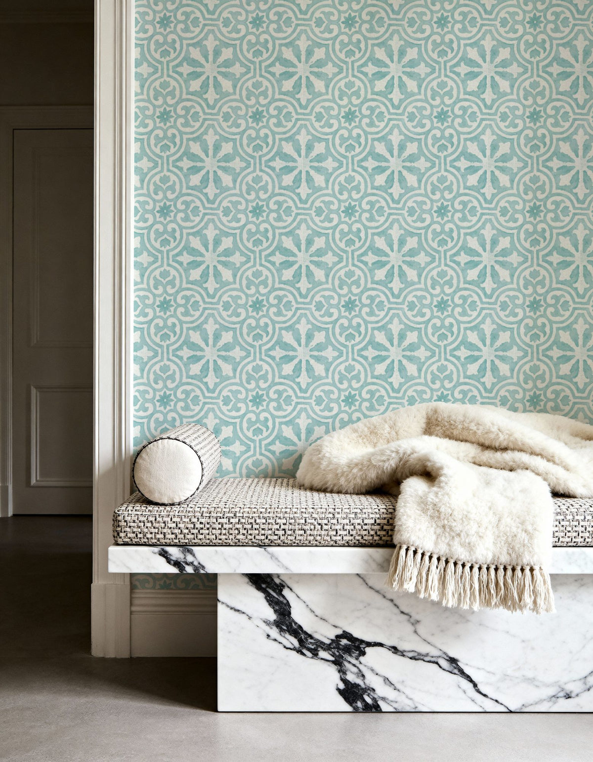 Ocean Dreams Turqouise Mural Wallpaper - room preview 02