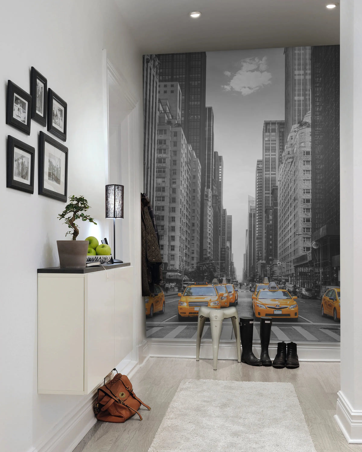 N.Y. Cab Mural Wallpaper - room preview 02