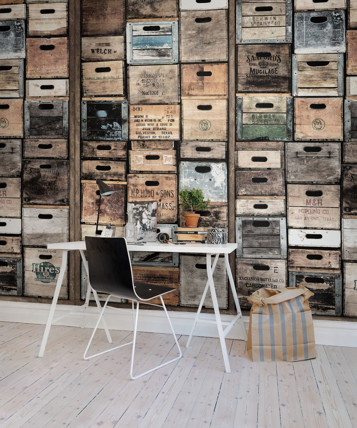 Industriel Urban Farm L.A., Vintage Mural Wallpaper - room preview 02