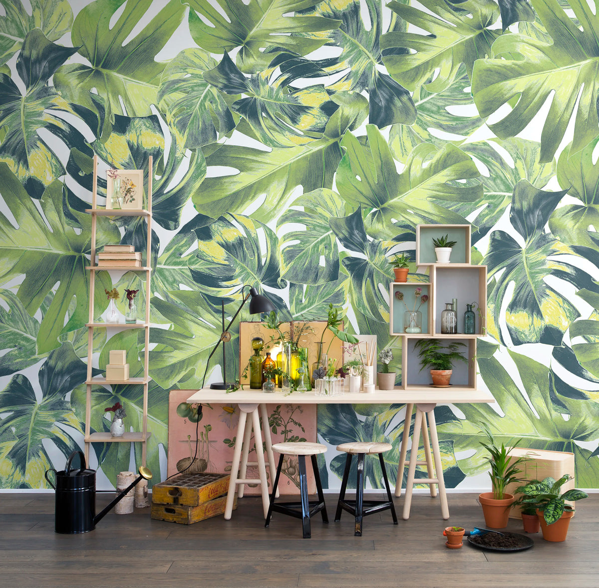 Welcome To The Jungle Mural Wallpaper - room preview 02
