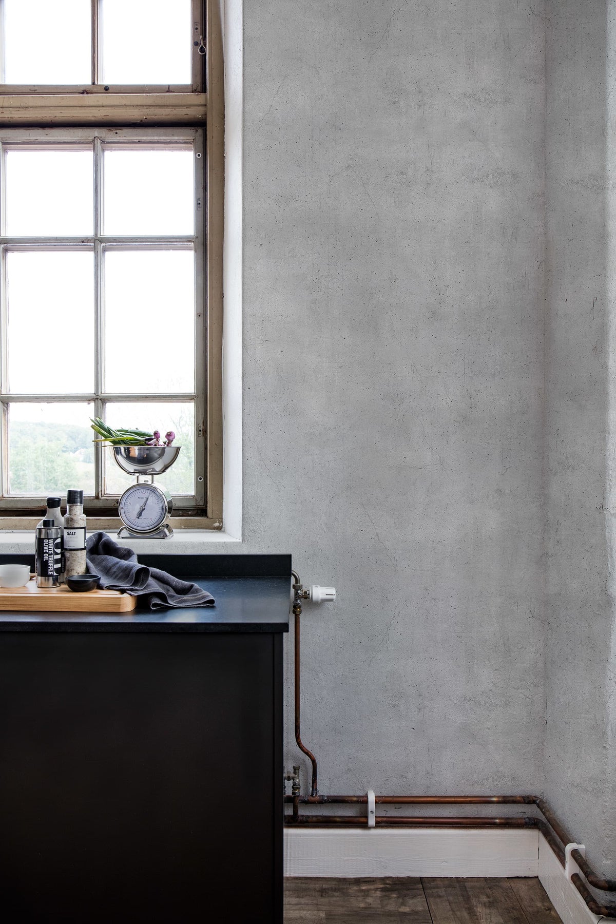 Solid Mural Wallpaper - room preview 02