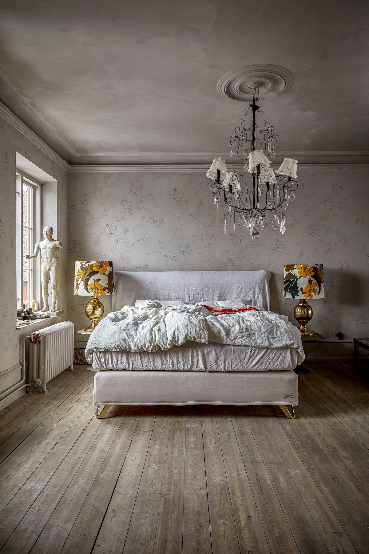 Hampshire Mural Wallpaper - room preview 02