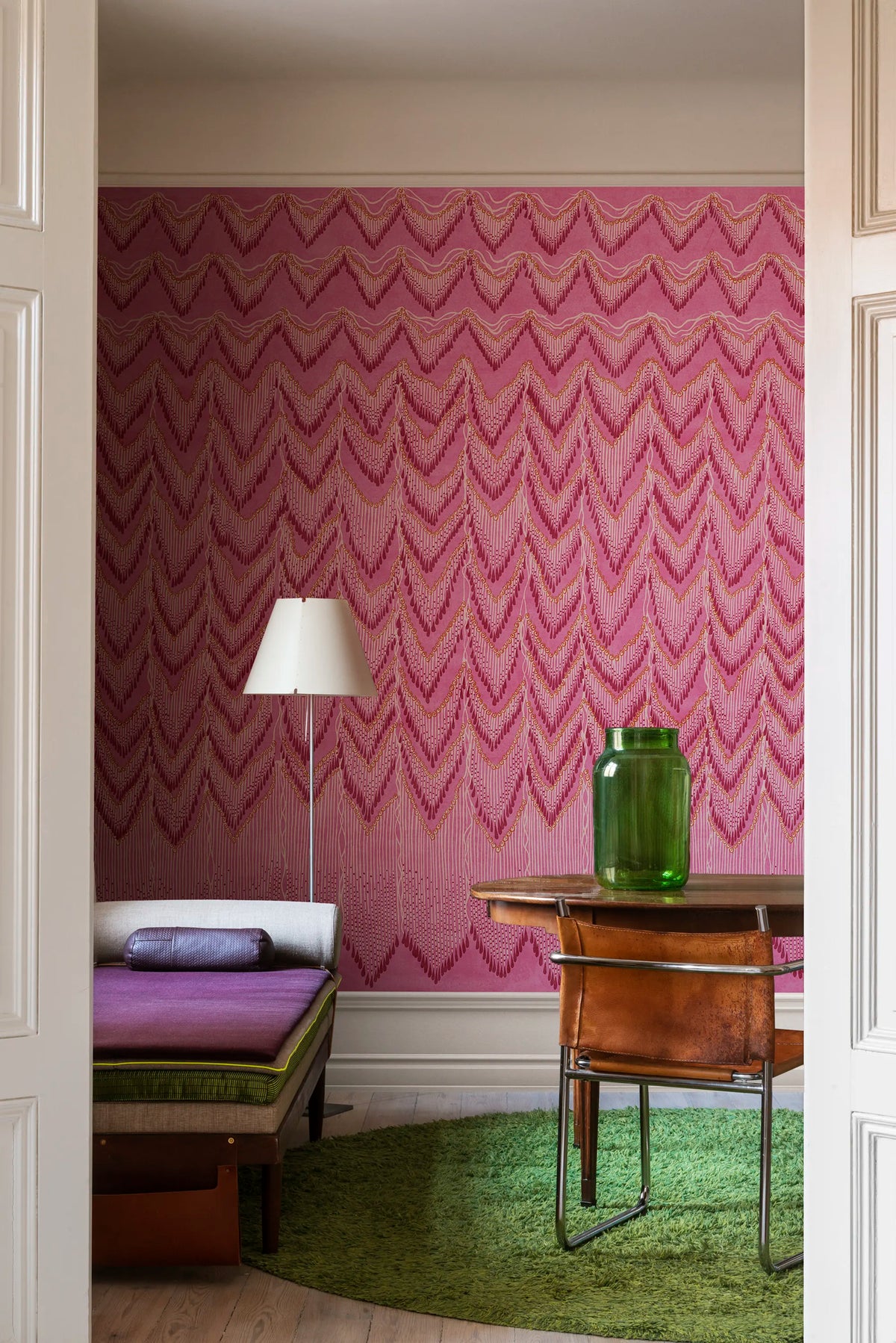 Fringed Follies, Hot Pink Mural Wallpaper - room preview 02