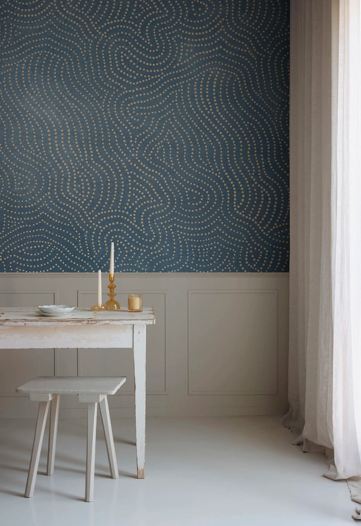 Wiggly Dots, Blue Mural Wallpaper - room preview 02
