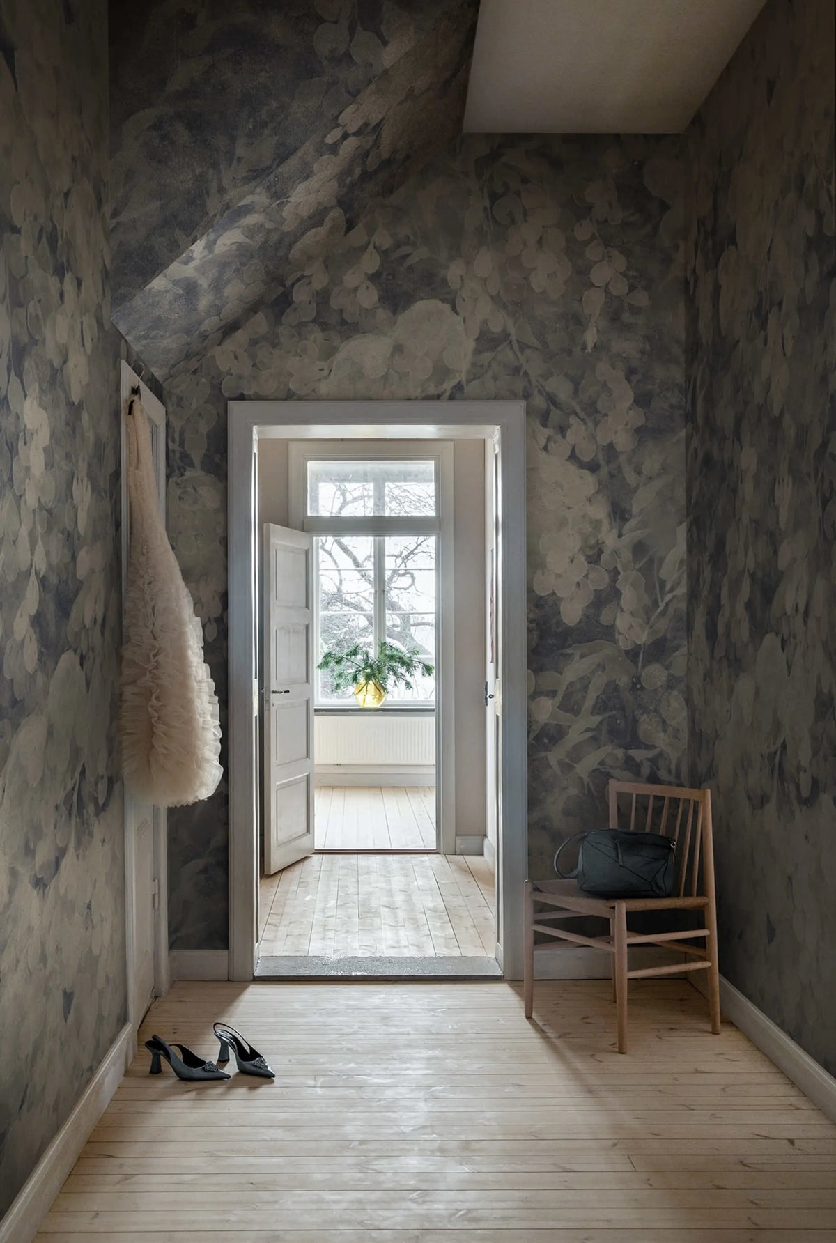Grapevine Silhouette, Blue Mural Wallpaper - room preview 02