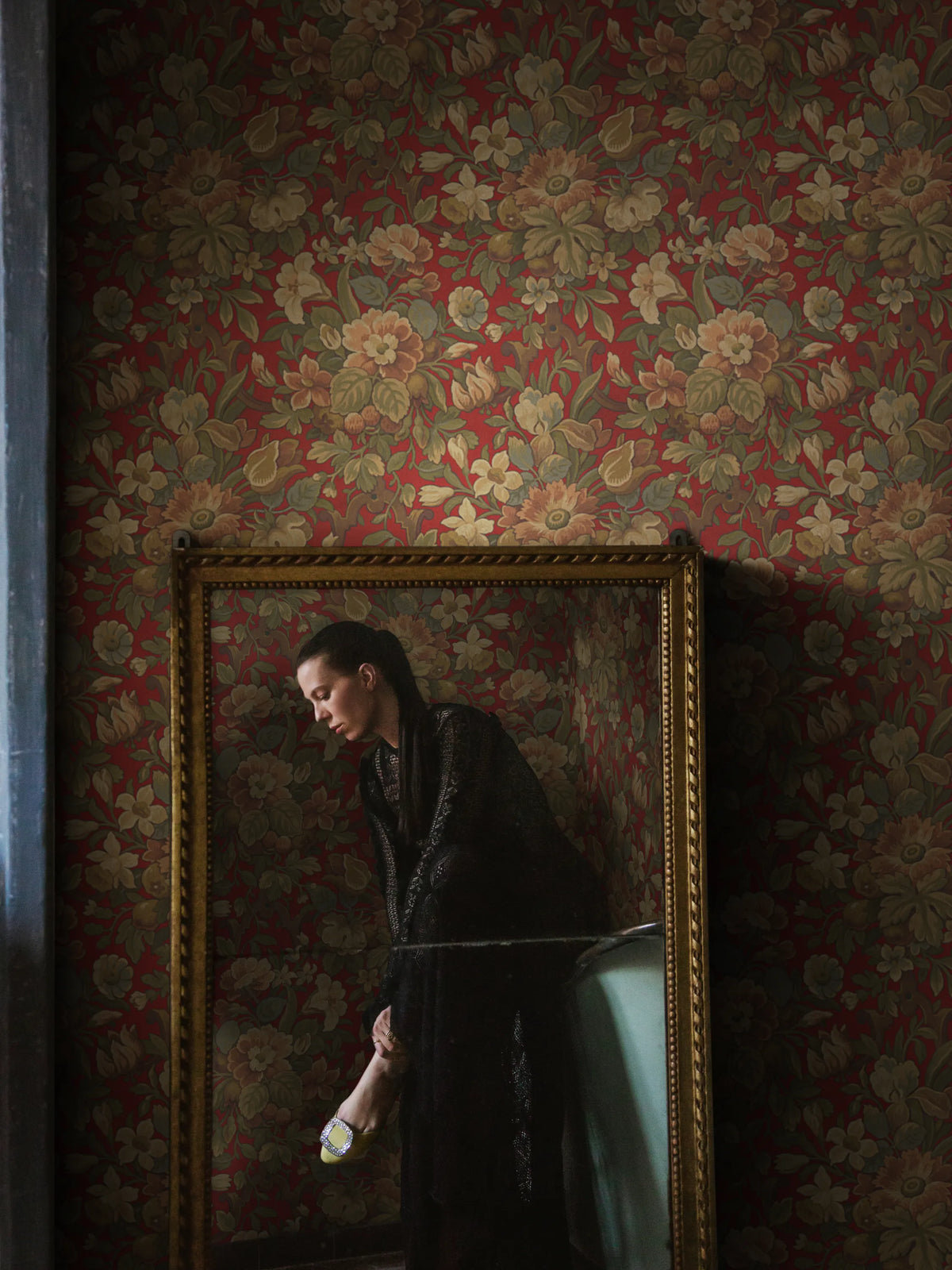 Vintage Garden, Velvet Mural Wallpaper - room preview 02
