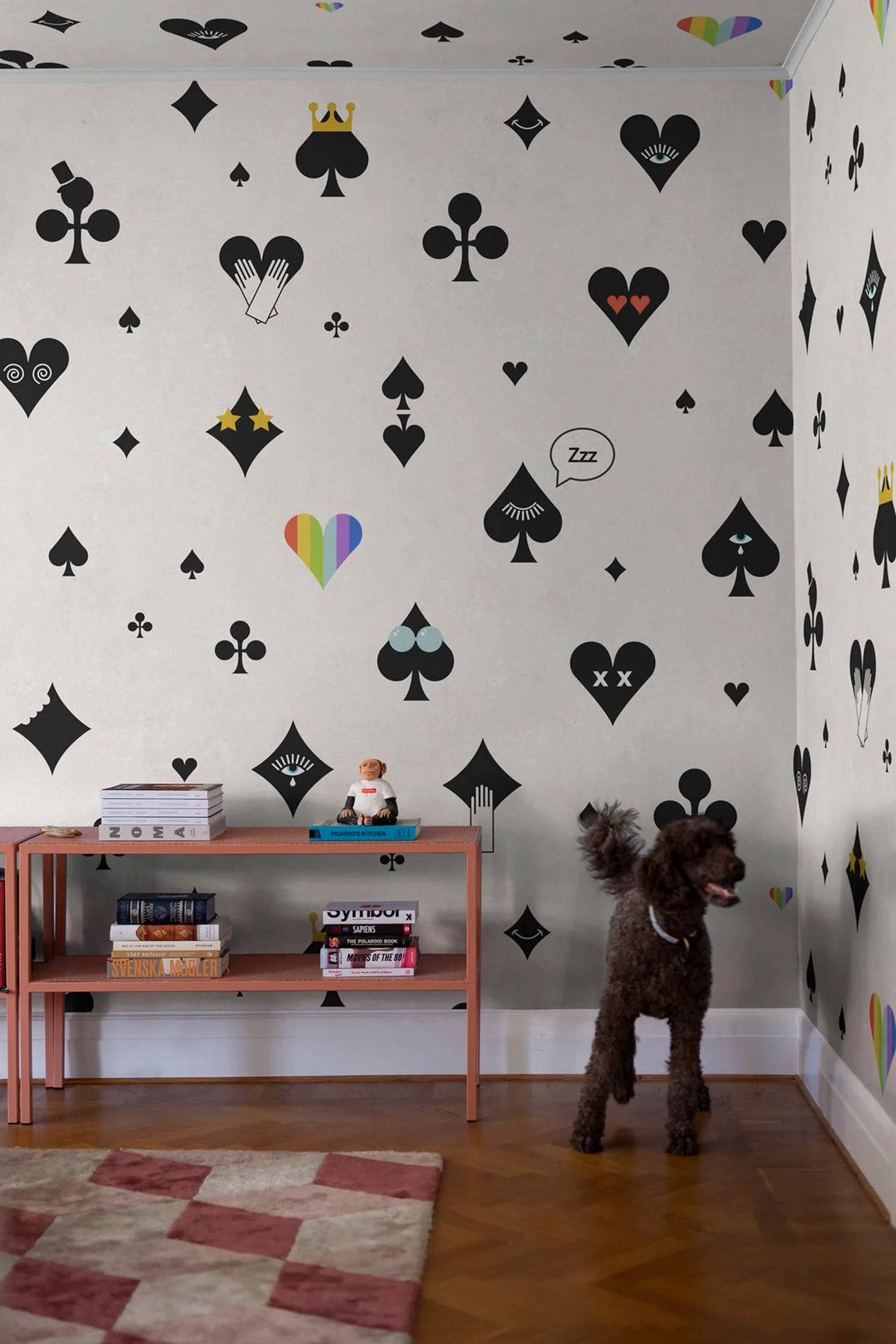 Poker Face, Black Mural Wallpaper - room preview 02