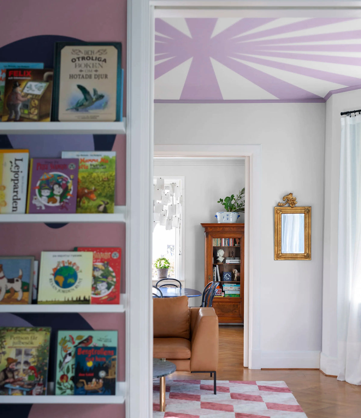Rays, Lilac Mural Wallpaper - room preview 02
