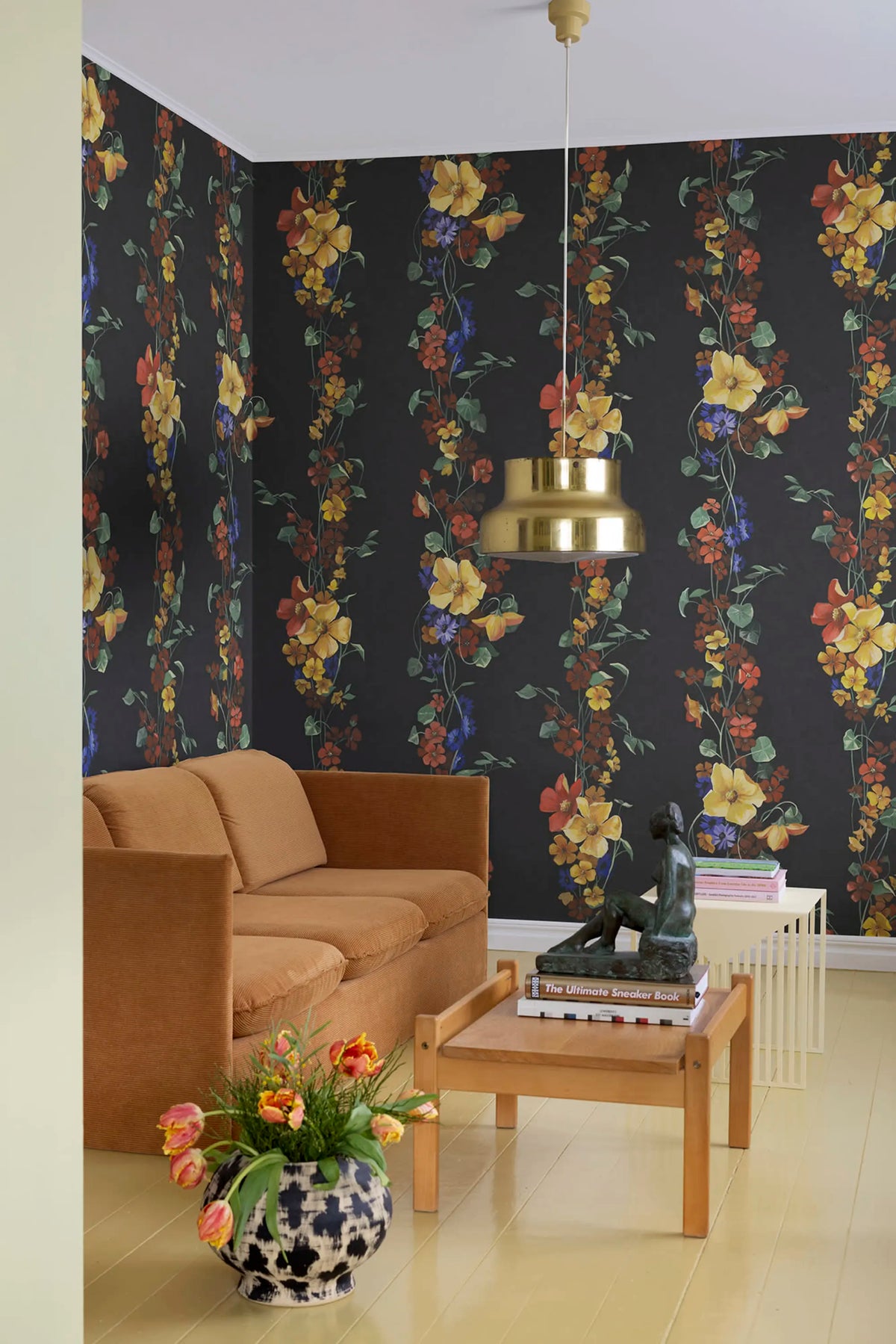 Growing Beauty, Summer Mural Wallpaper - room preview 02