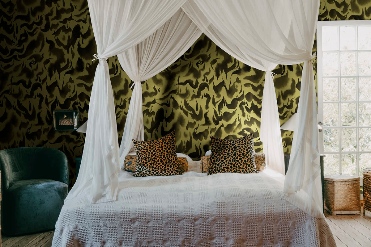Discus, Saffron Mural Wallpaper - room preview 02