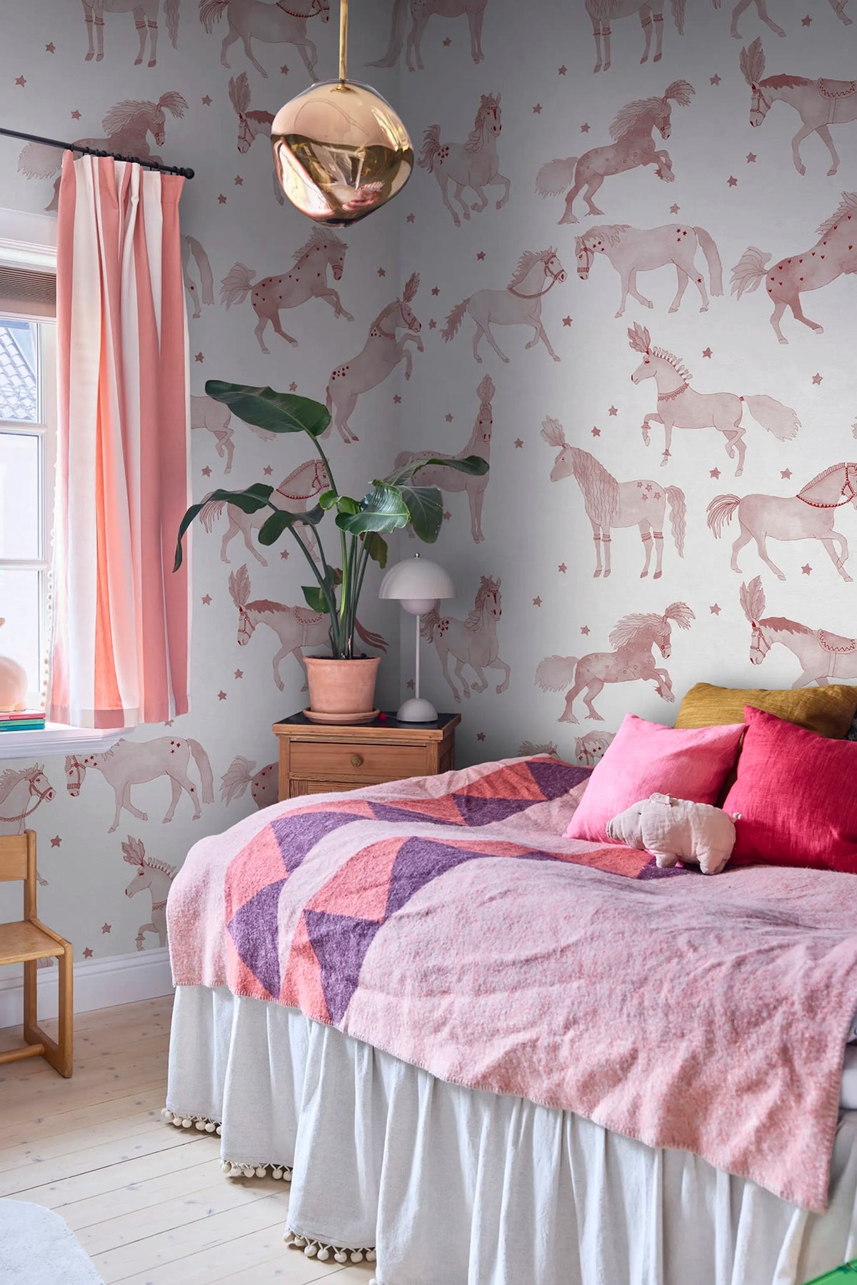 Circus Horses, Pink Mural Wallpaper - room preview 02