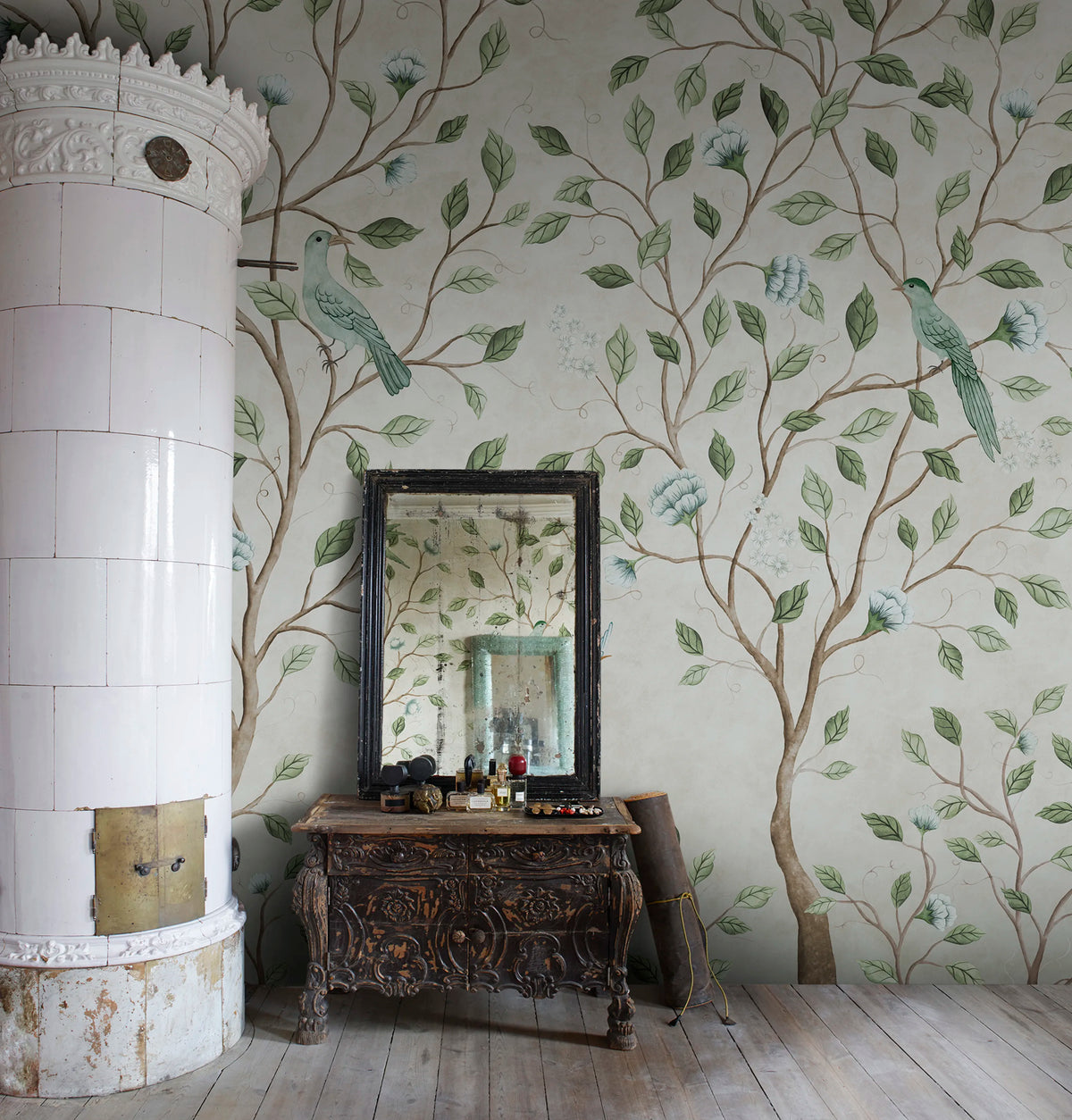 Chinoiserie Dream, Light Green Mural Wallpaper - room preview 02