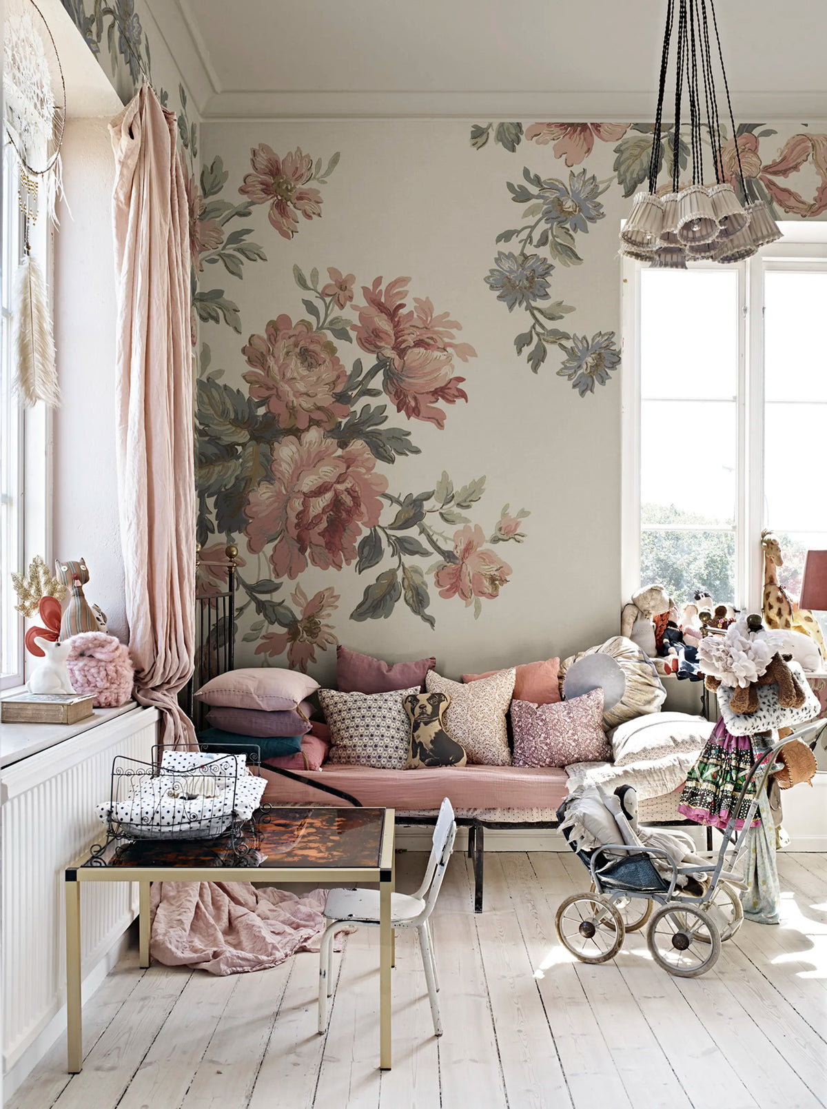 Vintage Bow, Pink Mural Wallpaper - room preview 02
