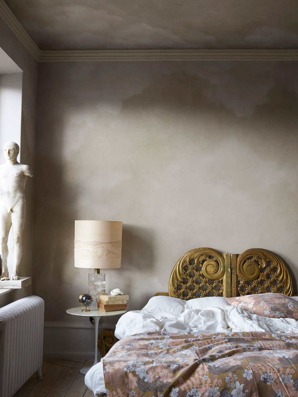 Sky of Clouds, Beige Mural Wallpaper - room preview 02
