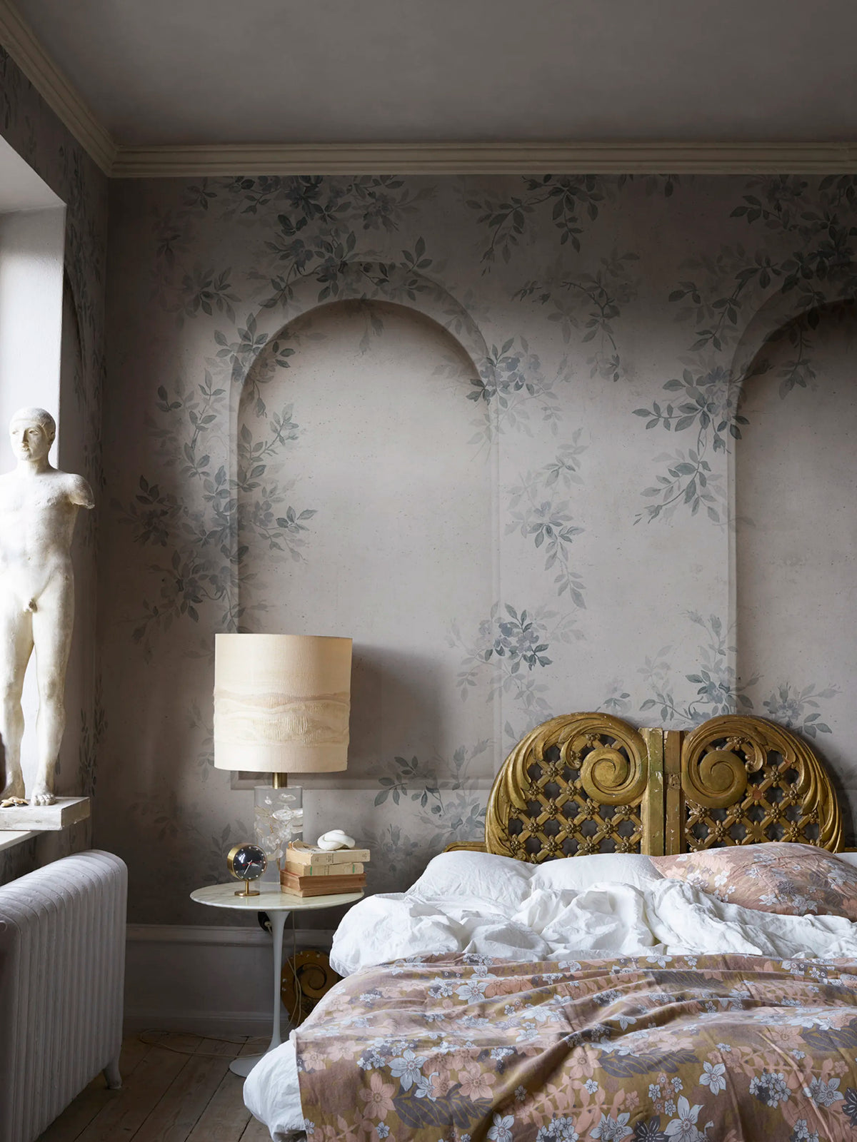 Daydream Arches, Blue Mural Wallpaper - room preview 02