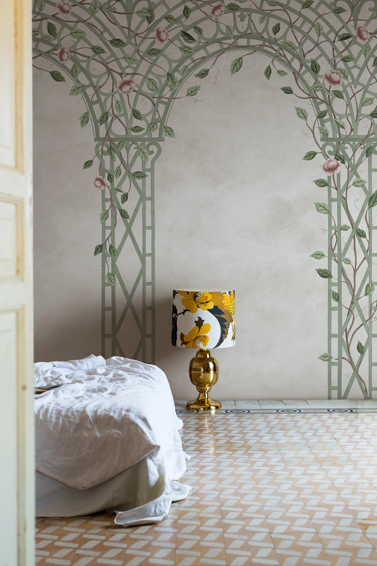Poetic Trellis, Green Mural Wallpaper - room preview 02