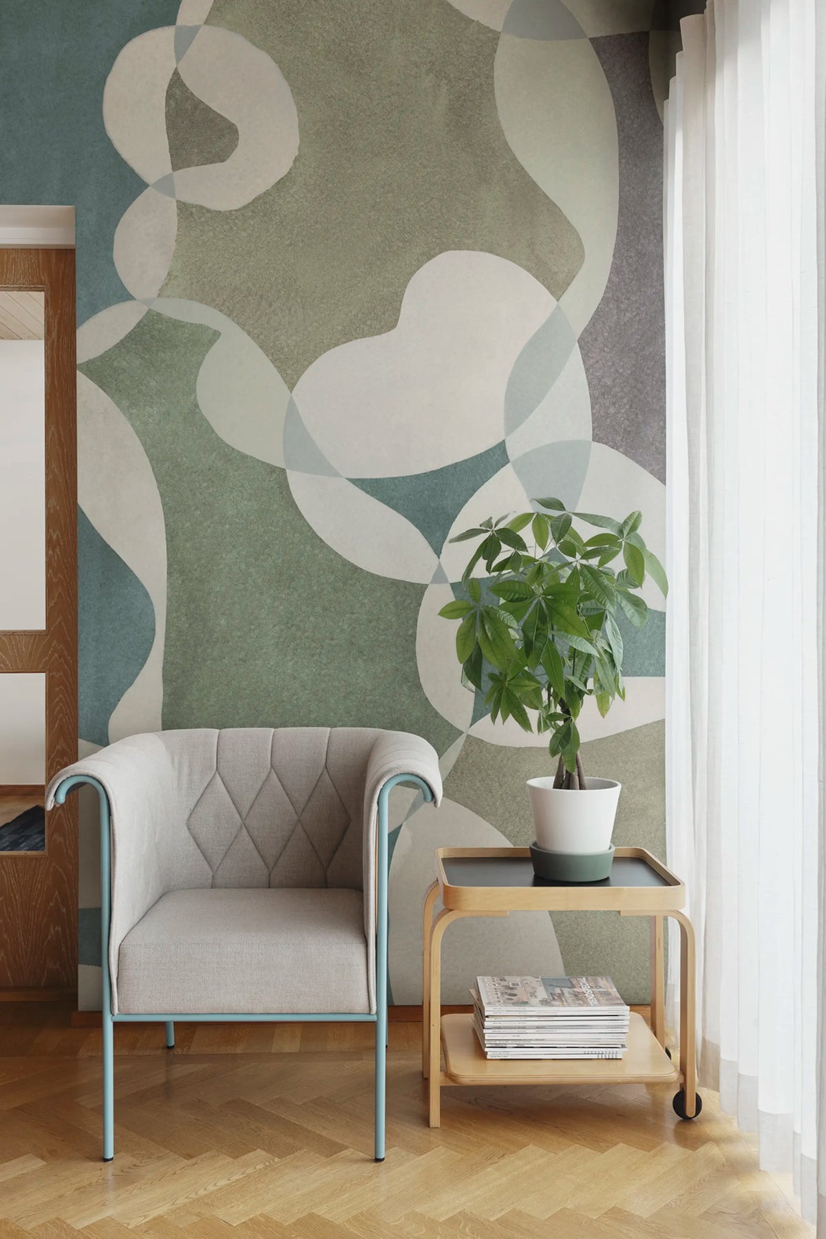 Overlap, Retro Mural Wallpaper - room preview 02