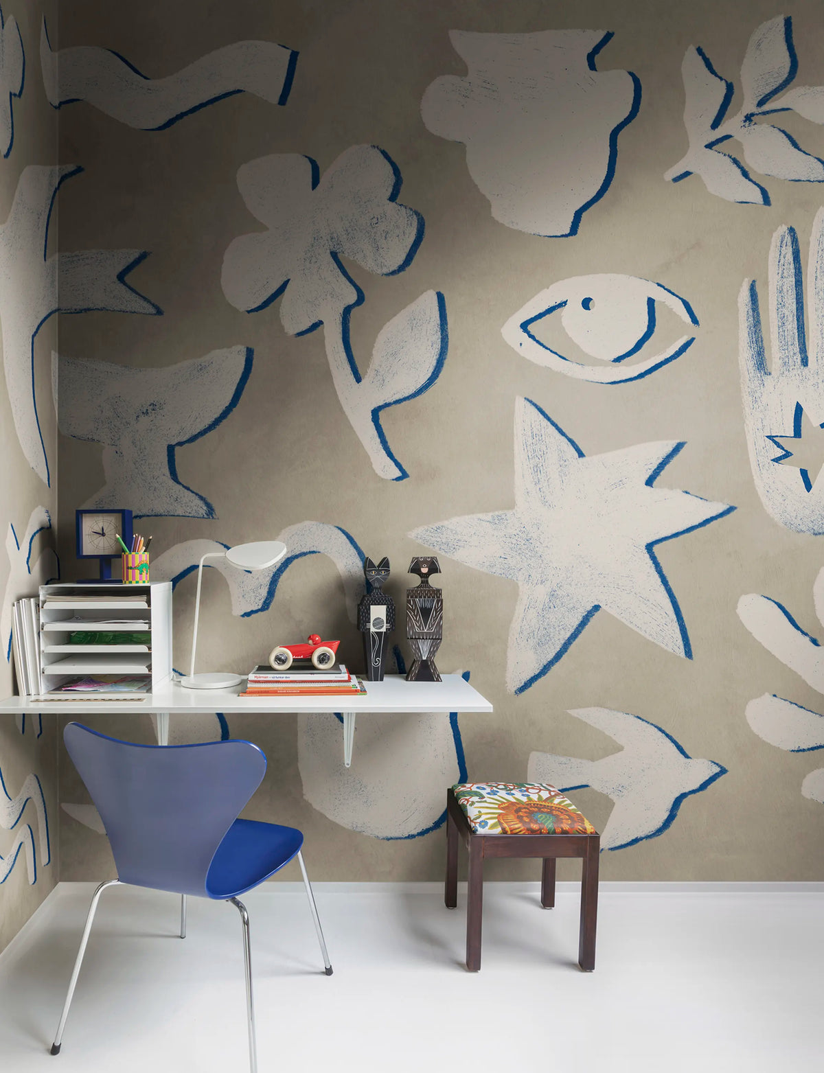 Symbolic, Blue & Beige Mural Wallpaper - room preview 02
