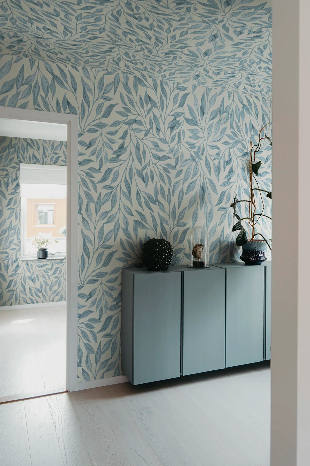 Willow, Blue Mural Wallpaper - room preview 02