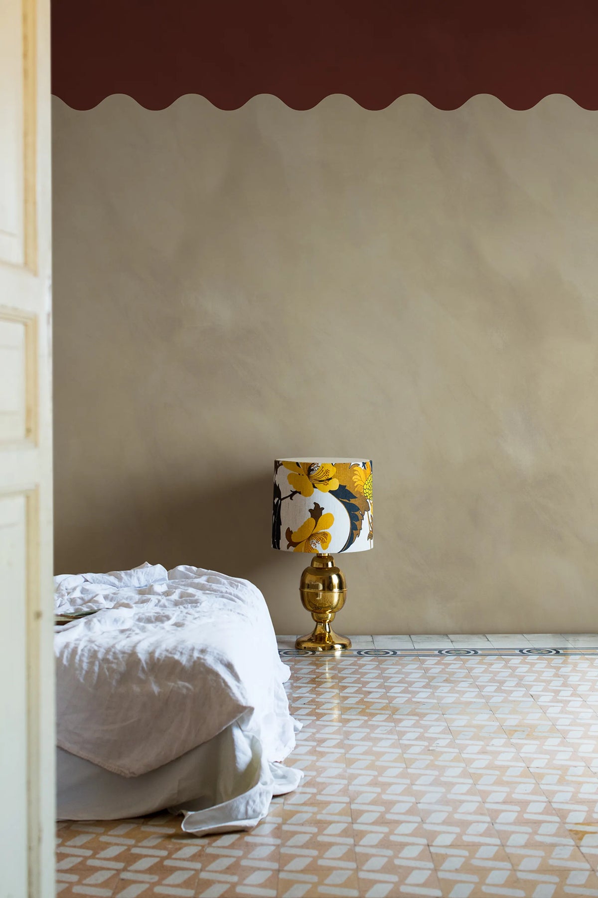 Wave Border, Brown Mural Wallpaper - room preview 02