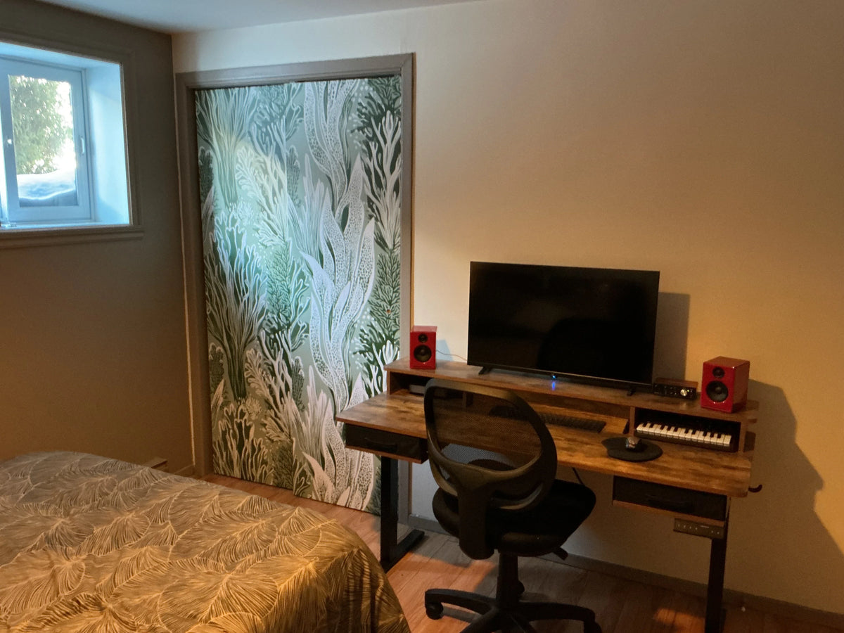 Abstract Seaweed Mural Wallpaper — Sage and Cream Botanical Mural Wallpaper - room preview 03