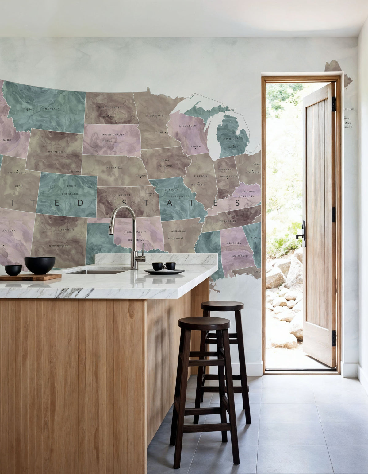 US State Map - Leire Wash Mural Wallpaper - room preview 03