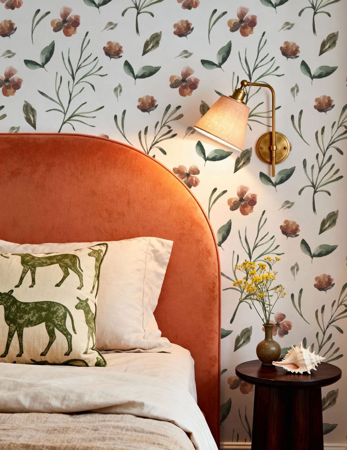 Sweet Flowers Mural Wallpaper - room preview 03