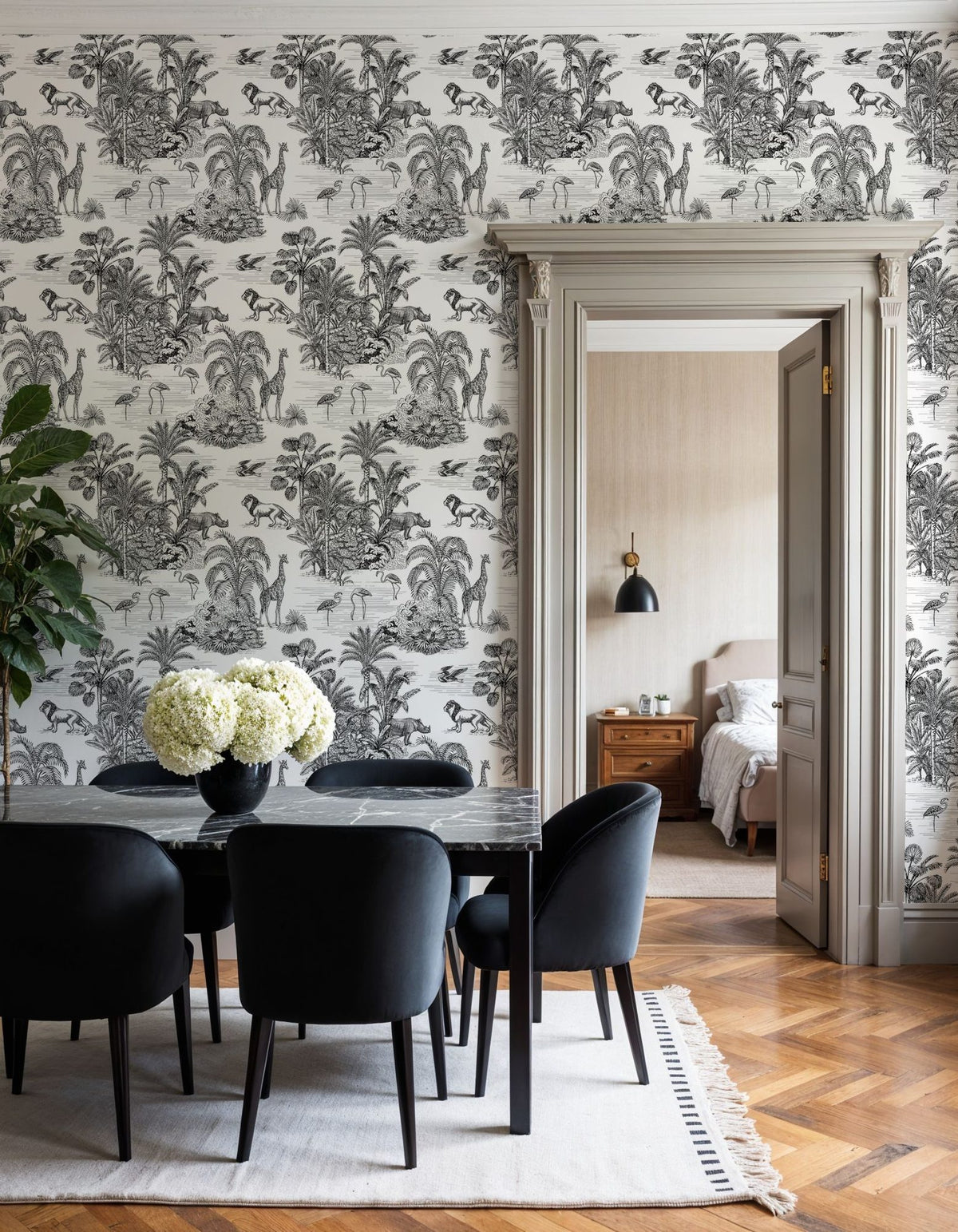 Jungle Animals Toile Mural Wallpaper - room preview 03