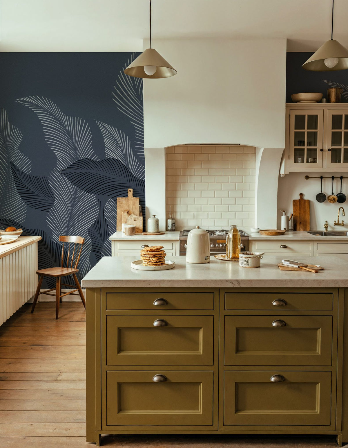 Foliage Flow, Midnight Mural Wallpaper - room preview 03