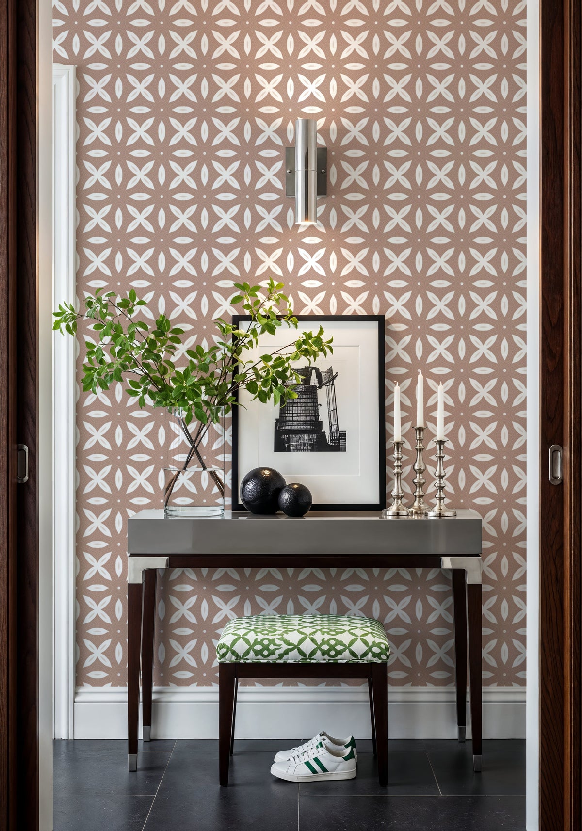 Zelij Simple Flowers Mural Wallpaper - room preview 03