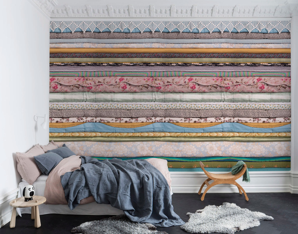Her Royal Slumber Mural Wallpaper - room preview 03
