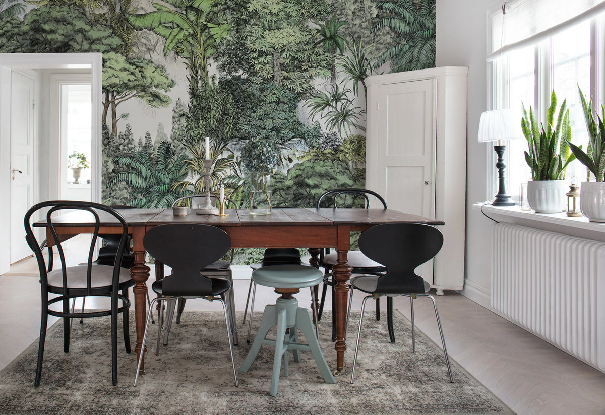 Secret Garden, Lush Mural Wallpaper - room preview 03