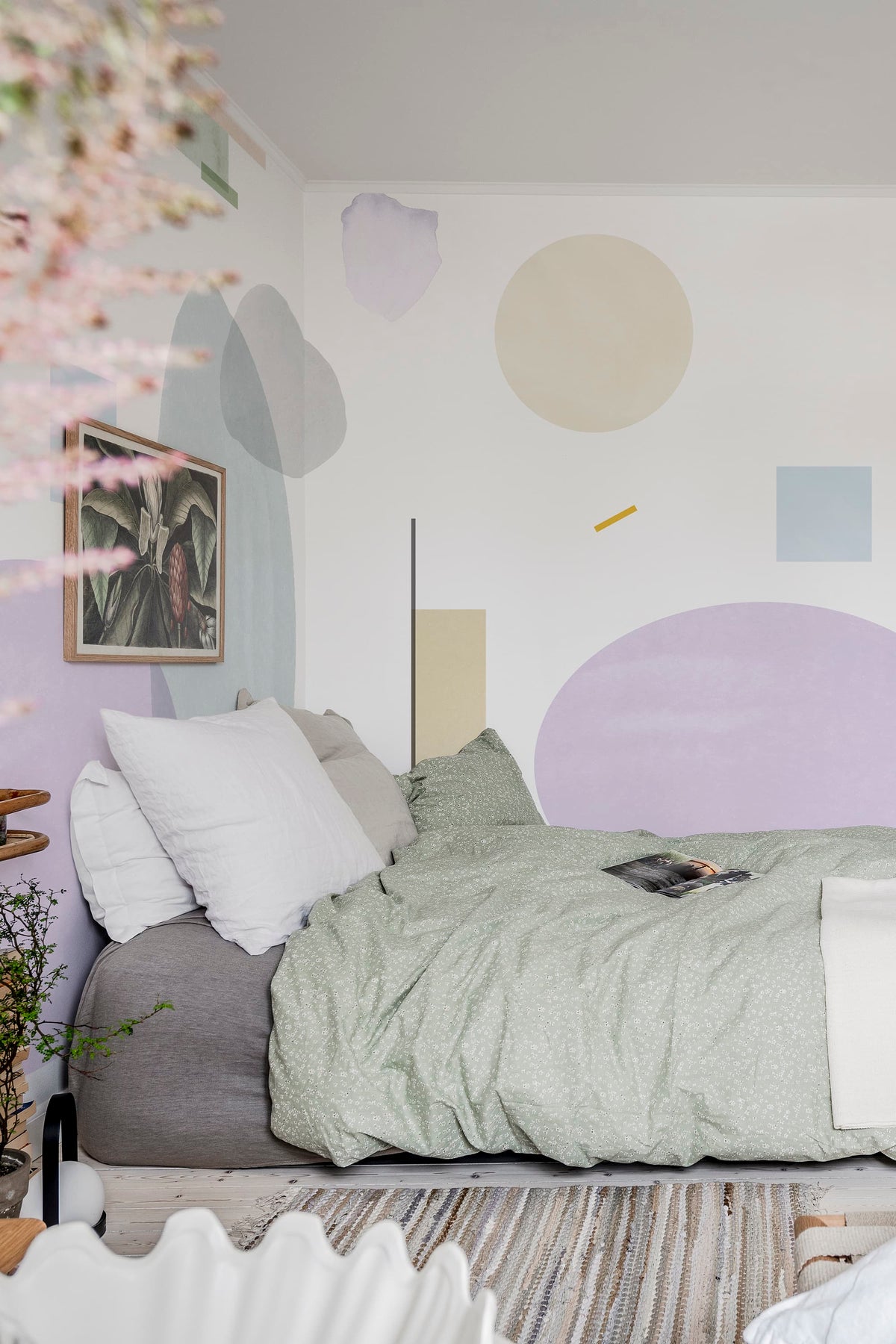 Geometry, Lilac Mural Wallpaper - room preview 03