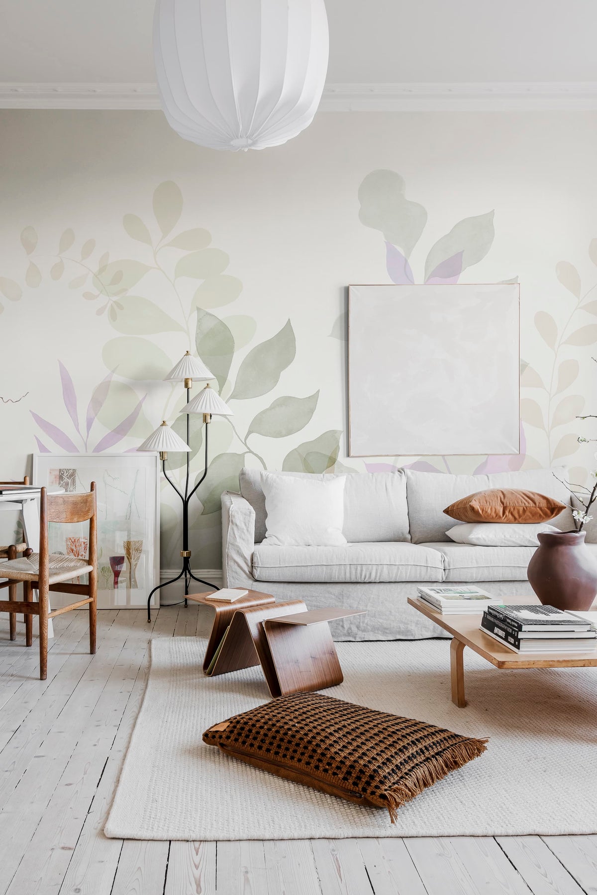 Grow, Lilac Mural Wallpaper - room preview 03